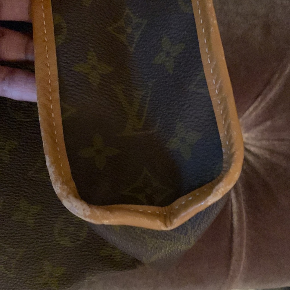 Louis Vuitton 19X13.Huge Traveling case French Co.🥳🥳❌ - Picture 6 of 11